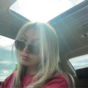 Meet your Posher, Danijela